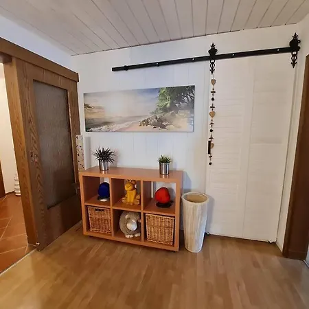 Apartment 4-zimmer In *