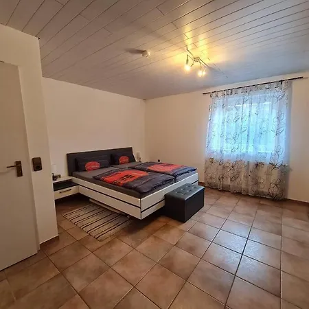 4-zimmer In Apartment